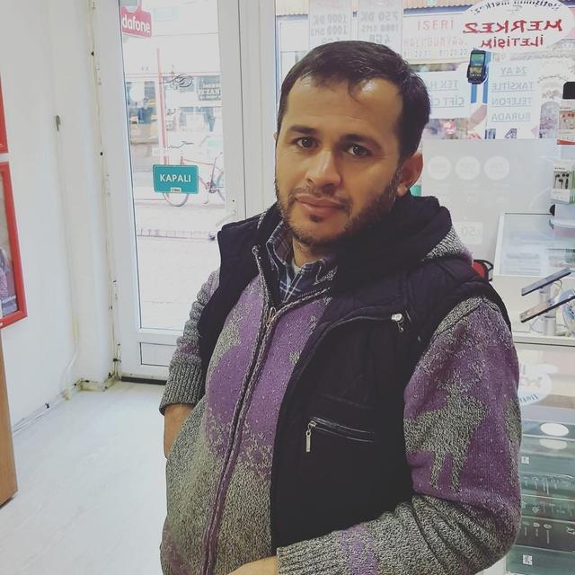 Traktörle kazan arasına sıkışan muhtardan acı haber