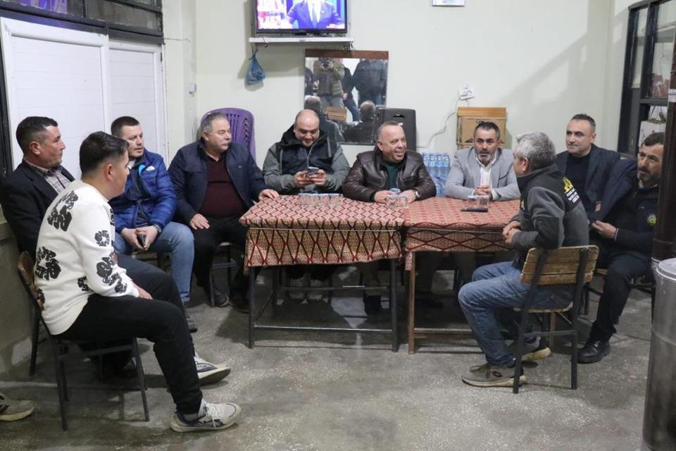 Başkan Özel, Haydere Mahallesi’nde vatandaşlarla bir araya geldi