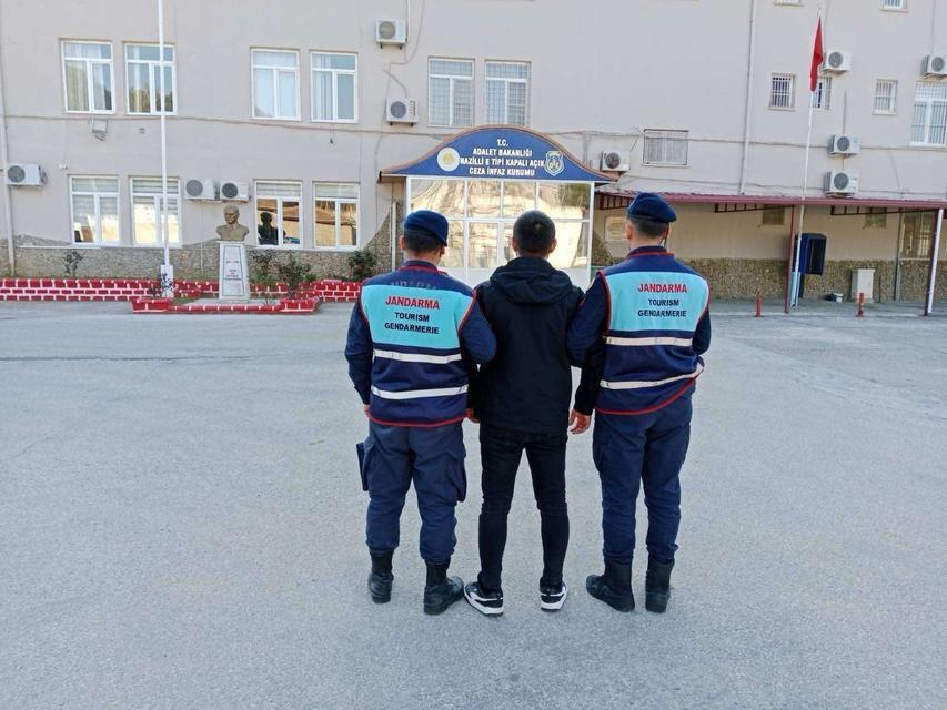 Aydın'da dolandırıcı yakayı ele verdi