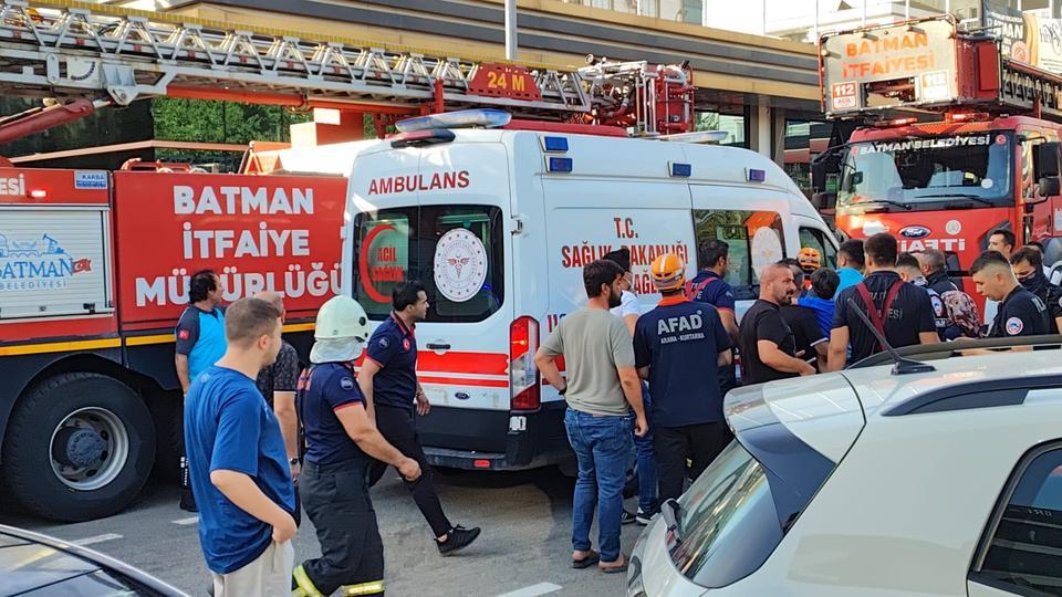 Spor salonu yangınında Bakan Şimşek'in yeğeni hayatını kaybetti