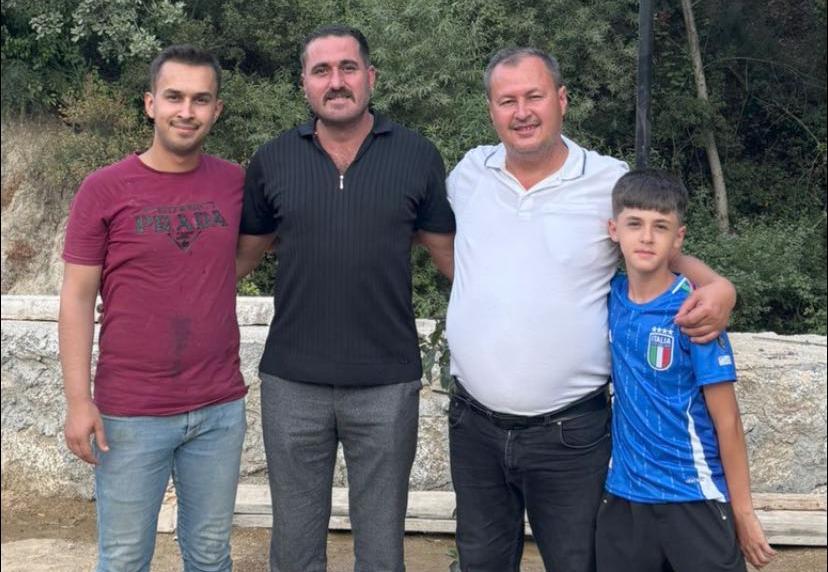 MHP’li esnaf İYİ Parti’ye katıldı