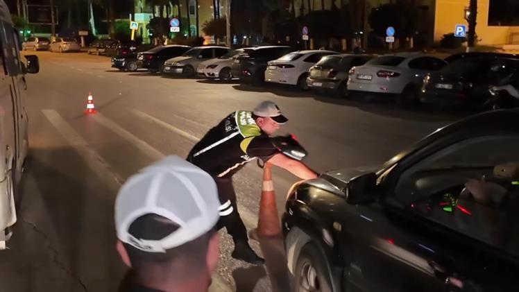 Yabancı uyruklu sürücü Polisi ezmeye çalıştı