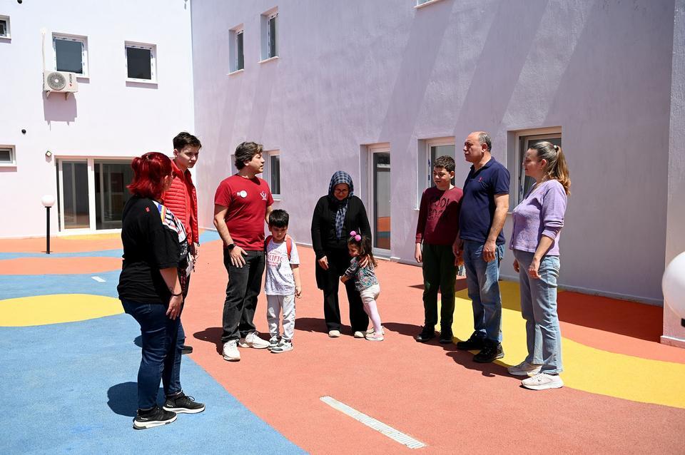 Kuşadası'nda otizm merkezi için geri sayım başladı