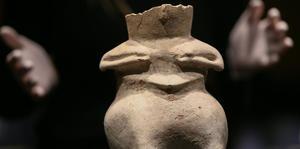 İzmir'de bulunan 8 bin yıllık heykelcikler ziyaretçilerini bekliyor