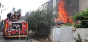 Alaşehir'de müstakil evde çıkan yangın söndürüldü
